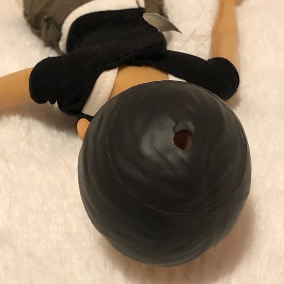 Doll Lot Set of 4 - Moxie Girlz , Liv Doll + Strawberry Shortcake Dolls - Picture 7 of 7